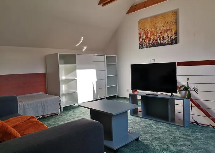 Apartman V Ruzomberku, Kalvarska 11 דירה *